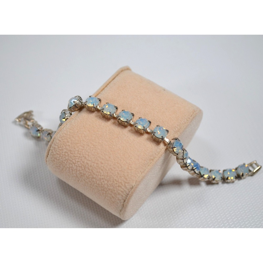 Silver Tone Bracelet with Smokey Blueish Iridescent Rhinestones 7.25"